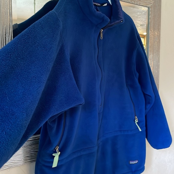 Patagonia - Vintage tag fleece zip with waist sincher. Royal blue Large - Picture 3 of 7